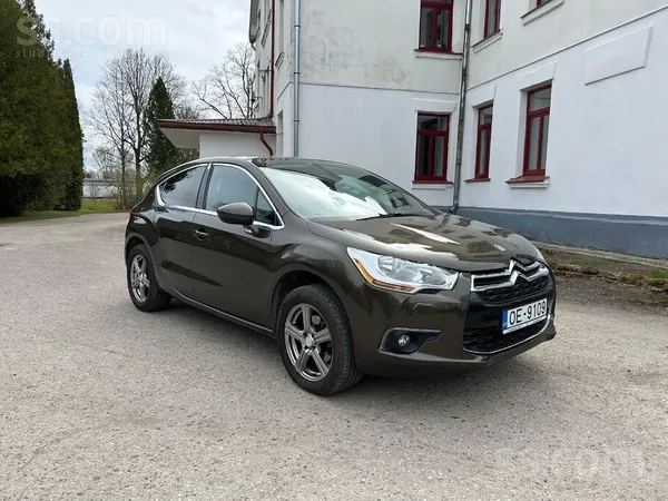 Ļoti patīkams ikdienas auto
- 2011 gads
- 1.6 Turbo benzins , 115kW ( 154