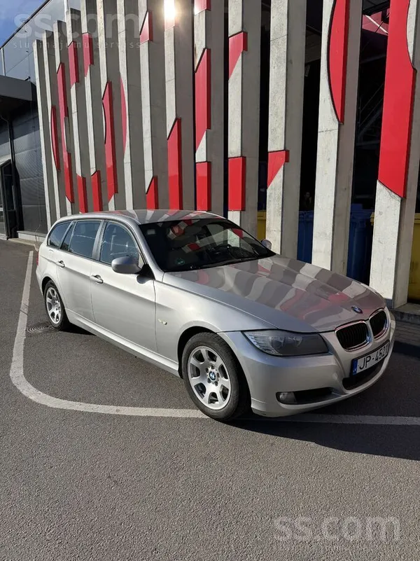 BMW Pārdodu BMW 318d e91.