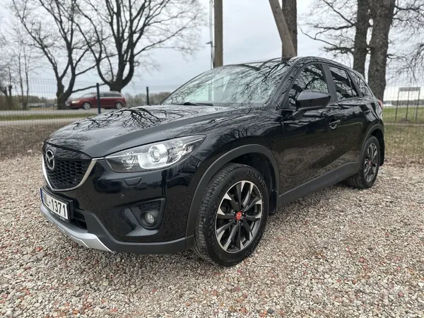 4x4 
Mazda Cx-5
04.03.2014.
129kw-175cv. 
202785km. 

Skaists, labi uz
