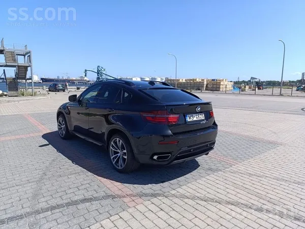 BMW Individual, pilna M Perforances , priekšējais, aiz