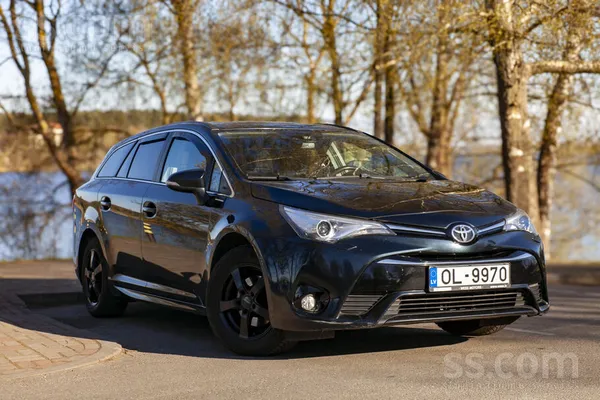 Toyota Toyota Avensis Touring Sports 1.8 automāts, Active