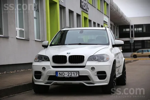 BMW 3.0D/180Kw, automāts, facelift, X-drive. 