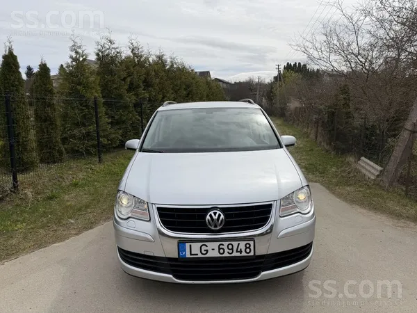 Volkswagen Хорошее состояние возможно лизинг обмен