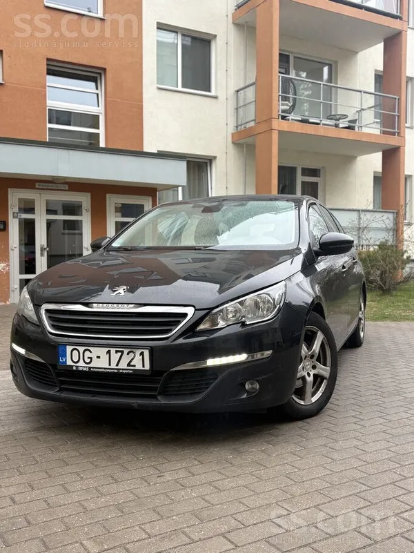 Pārdodu peugeot 308
Ar labāko dīzeļa dzinēju klasē
Mazāk par gadu Latvijā,