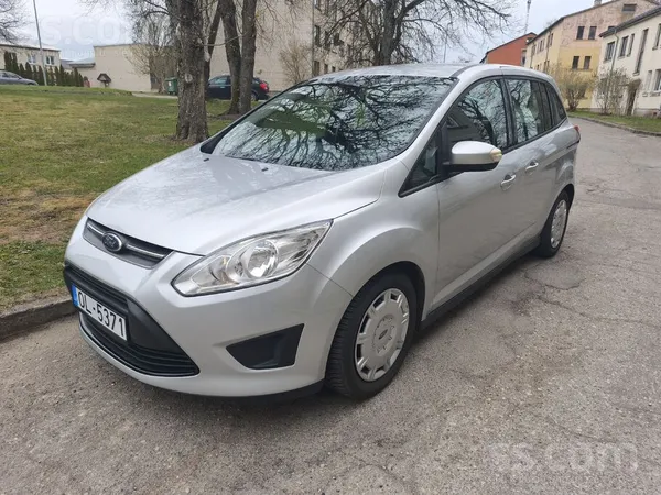 Ford Pārdod auto tikko no Vācijas. Lielisks auto ar maz