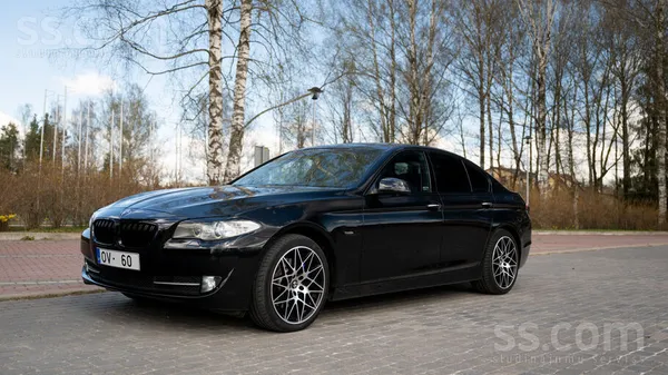 BMW Mīlēts un kopts auto, ar svaigu apskati. Auto ziem