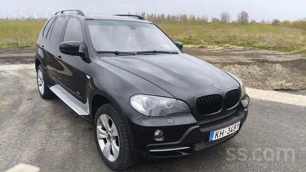 BMW Pardod privatpersona normalu bmw, motors karba pie