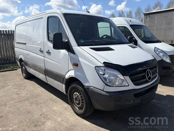 440000km oriģinālie kilometri
Tehniski viss kārtībā, derīga vācu apskate, v