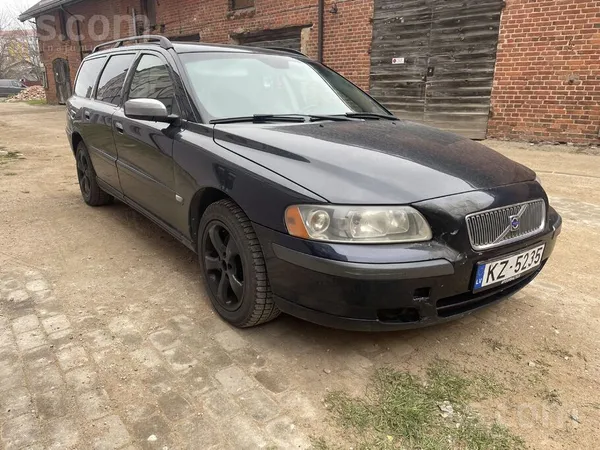 Volvo Pārdodu koptu un uzticamu Volvo. Labā tehniskā stā