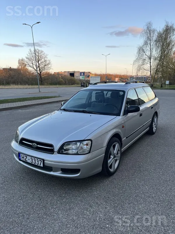 Pārdodu šobrīd jau retu un koptu Subaru Legacy ar 2.0 benzīna dzinēju un man