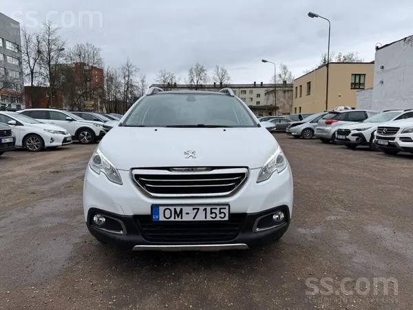 Peugeot Skaists auto tiko ievests no Francijas. Peugeot 20