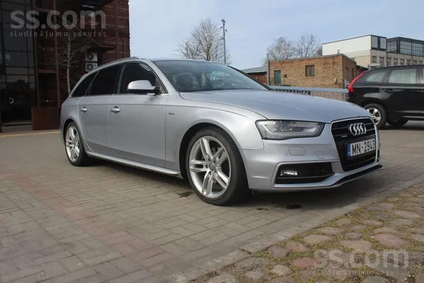 Audi Auto labā stāvoklī, s liens pilnais, nāk līdzi jau