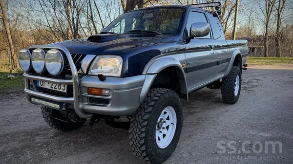 Cena Tikai Šodien. Mitsubishi L200 4x4 no Somijas, 2001. gads, 2.5 turbo dīz