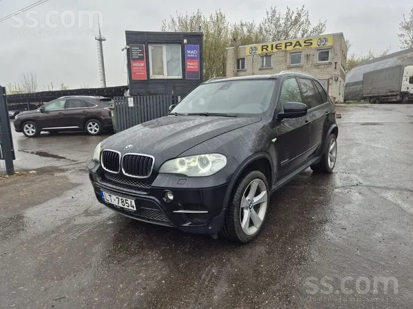 BMW BMW X5 M-Pack 3.0l dīzelis. 180kw