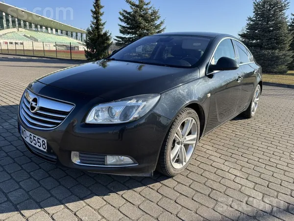 Opel Pardodas ļoti labs Opel insignia 2.0dizelis ar aut