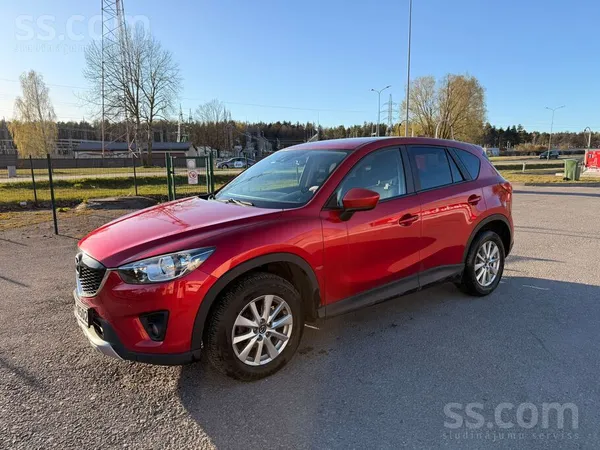 Pārdodu Mazda Cx5 2014 izlaiduma gada. Auto ir kopts un labi uzturēts. Īpašn