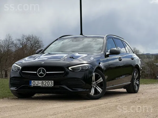 Tikko no Vācijas Mercedes C200. Auto nav nevienas pārkrāsotas detaļas, nav c