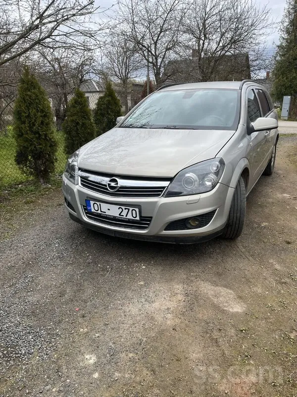 Opel Opel Astra h 1.9.cdti. 74kw. 6 ātrumu kārba. Laba 