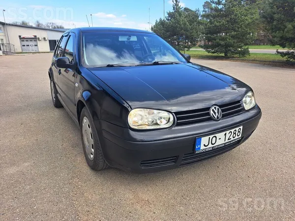 Volkswagen Pārdodu labā stāvoklī VW Golf 4 Edition komplektāc