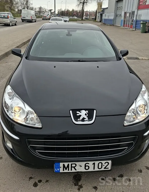 Pātdodu savu auto, kas ir gatavs braukšanai. Jauna TA, jaunas vissezonas rie