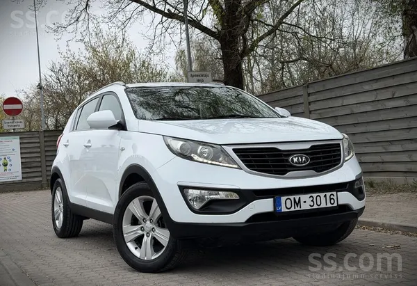 Tikko ievests no Itālijas. Kia Sportage. Comfortline. 1.7 Crdi. 

Piereģis