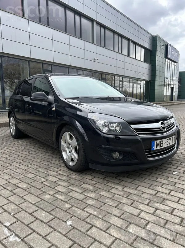 Opel Uzticams un ekonomisks auto ikdienas lietošanai. R