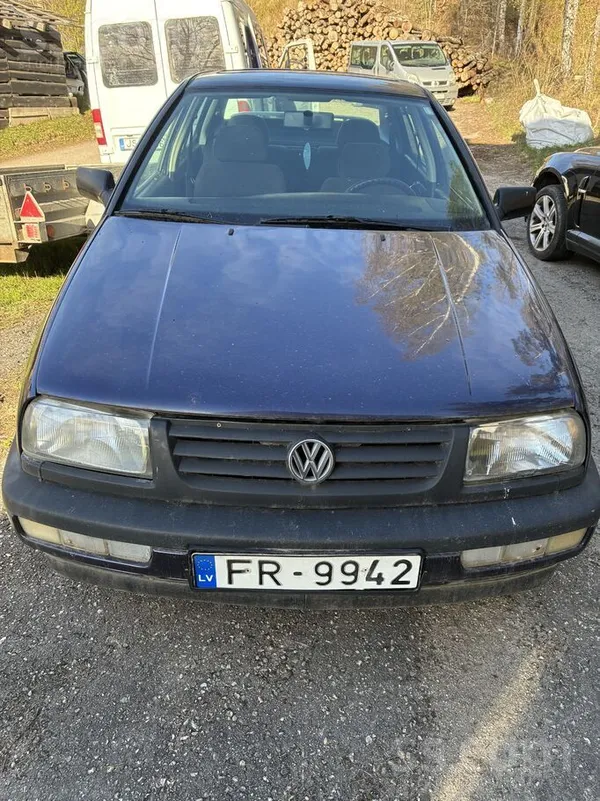 Volkswagen Vento, bez nodokļu parādiem, noņemts no uzskaites,