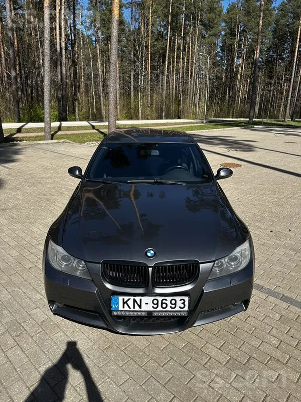 BMW BMW E90 325i (N52 165kW) – M-paka, manuāls