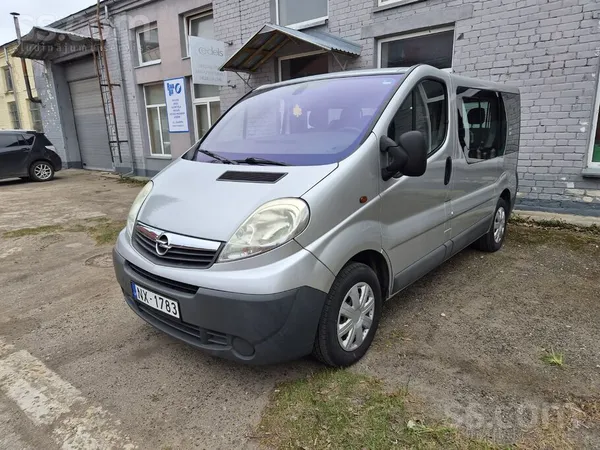 Opel Pārdodās Opel Vivaro, 2008 gads. 