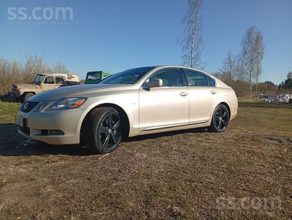 Lexus bez dokumentiem, motors un ātrumkārba labā stāvoklī. Ejošs. 183kw rūsa