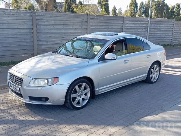 Pardodu labu volvo 2.4d
