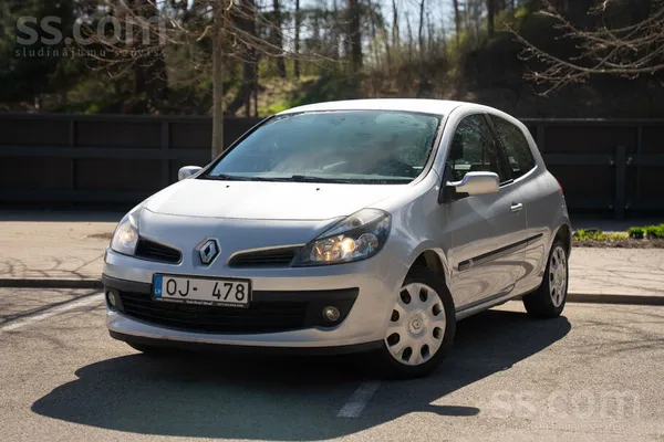 Renault Pārdodu ļoti labu Renault Clio ar 1.5 dīzeļa motor