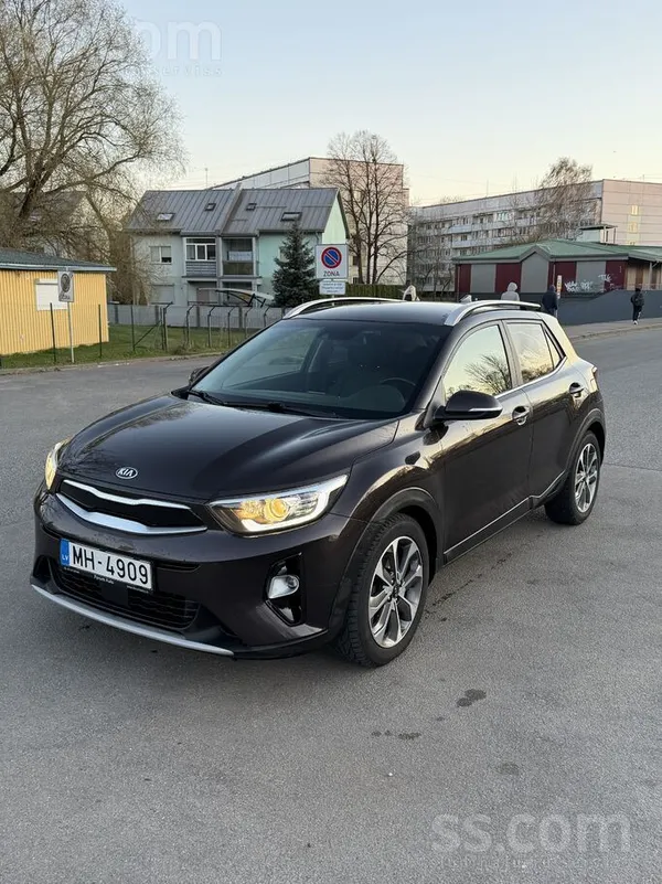 Kia Stonic My19 1, 0 T-Gdi EX Comfort Pack 7Dct 
Ļoti labā tehniska stāvokl