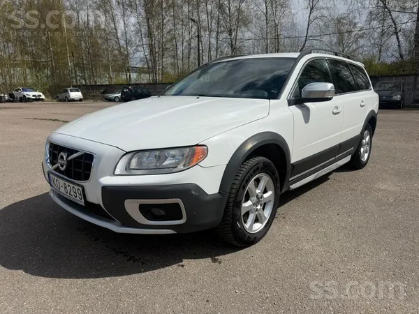 Volvo Pārdod ļoti labā stāvoklī Cross Country Volvo Xc70