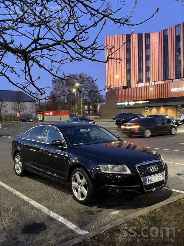 Audi Продам свою машину, обслуживал вовремя, за последн