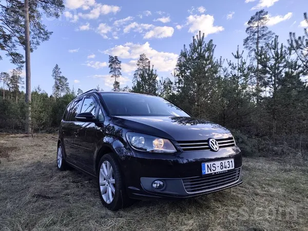 Volkswagen Pārdodu uzpasētu auto. Tehniski un vizuāli labā kā