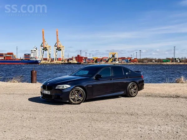 BMW BMW F10 535i xDrive M-Sport (225 kW)