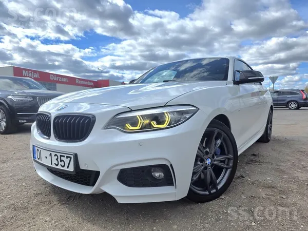 Kupeja BMW 220d, 140kW. 
201903 km nobraukums. 
M pakete. 
Automātiskā pā