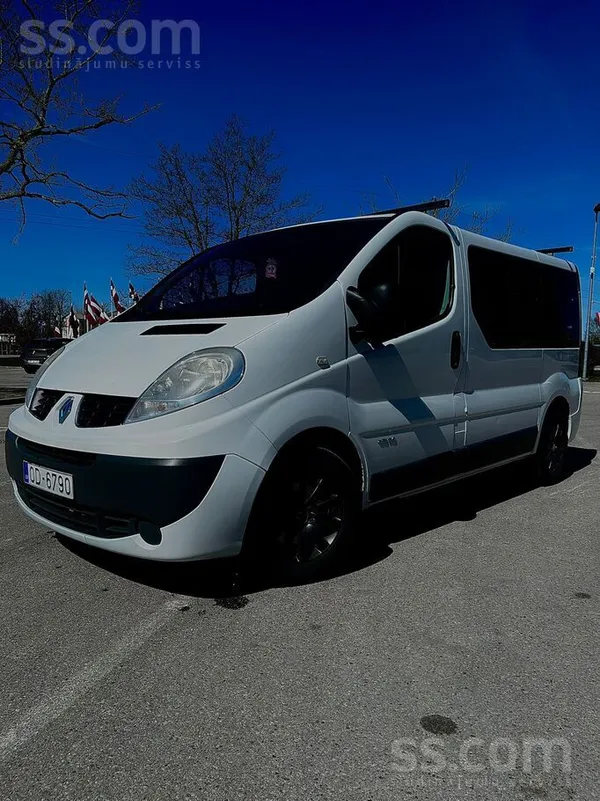 Renault Pārdodu Renault Trafic