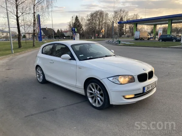 Pārdodu labi uzturētu 1. sērijas BMW (E81). Kopš iegādājos auto 2018.g. (Mol