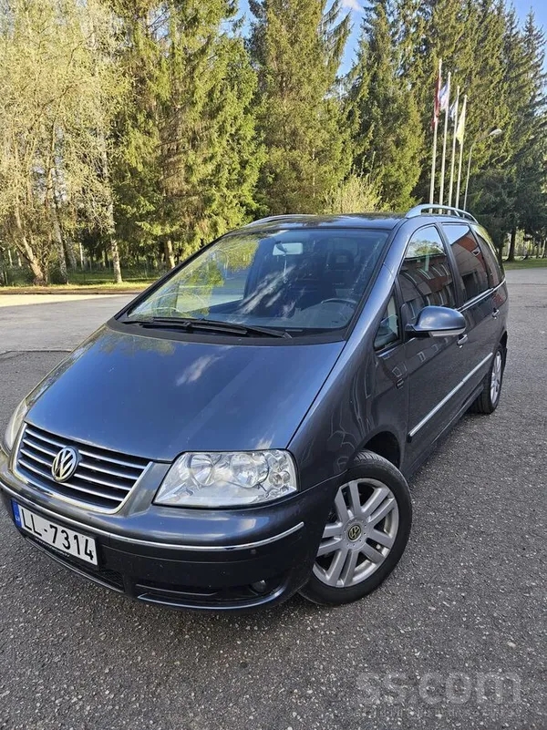 Volkswagen Pārdodu VW Sharan 2.0tdi 103kw, 7 sēdvietas. 