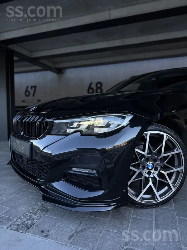 BMW BMW 320D xDrive G21.
