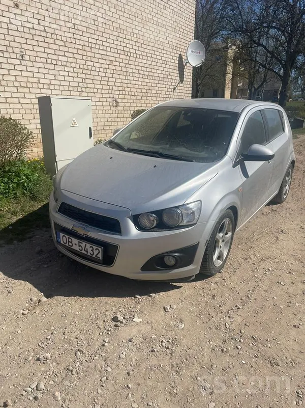 Chevrolet Pārdodu Chevrolet Sonic, 2012.g. , 1.2 benzīns