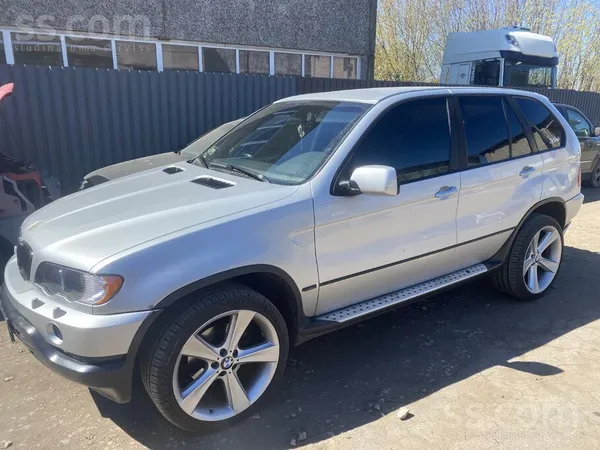BMW Visi jautājumi pa mašīnu pa telefonu zvanīt var je