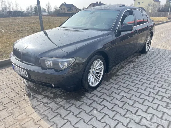 Pārdodas labs auto ar svaigu apskati, nesen ievests no Vācijas, gāze nav bij
