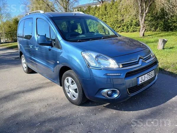 Citroen Berlingo dzinējs 1.6cdi 68Kw/95Zs - ļoti dinamisks un ekonomisks. Ti