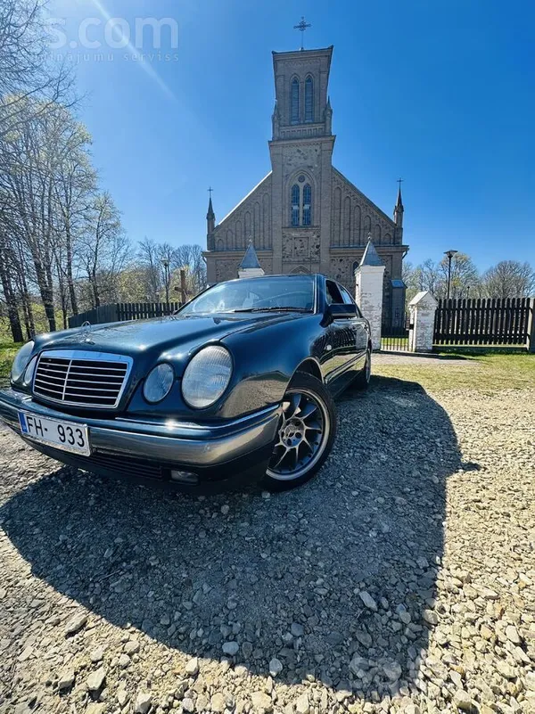 Jauna TA. Pārdodas komfortabls un reti sastopams Mercedes-Benz E280 w210 ar