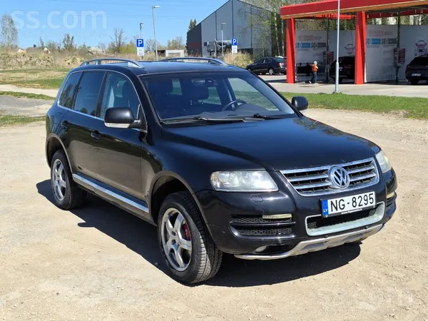 Volkswagen Tiek pārdots ģimenes auto, jo iegādāts cits auto. 