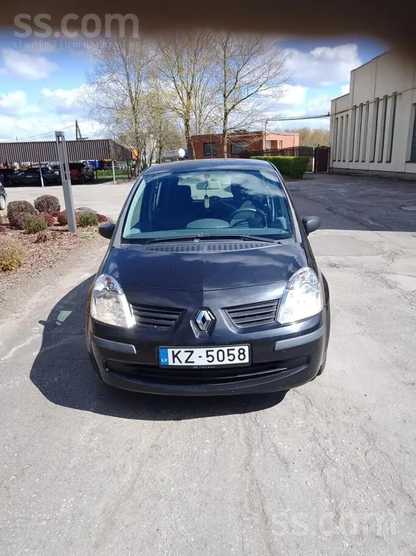 Pārdodu Reno Modus ar 1.5d motoru. 2007. gada modelis. 
Mazs ceļa nodolis.