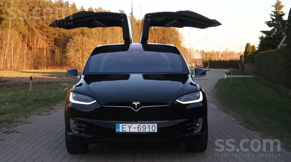 Tesla model X 75D, Eiropas modelis, 7 sēdvietas, auto ļoti labā tehniskā kārtībā. Ko